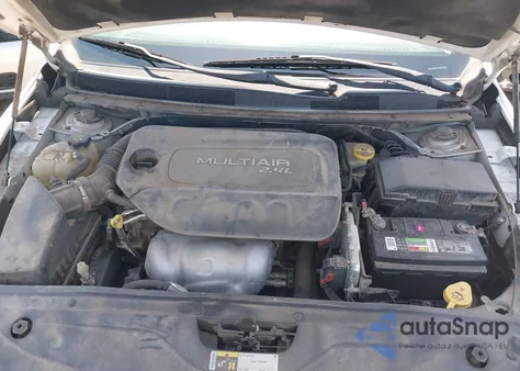 2015 Chrysler 200 Limited из США, поврежденный, VIN 1C3CCCAB1FN574001